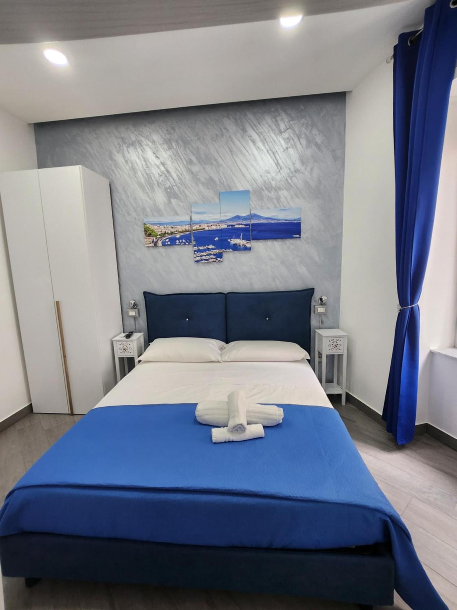Gradini Partenopei Napoli Esterno foto